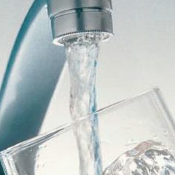 Se întrerupe apa în Sighet din cauza unor avarii
