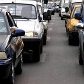 Maximă prudenţă: 1 Mai, o zi cu evenimente în trafic Maximă prudenţă: 1 Mai, o zi cu evenimente în trafic