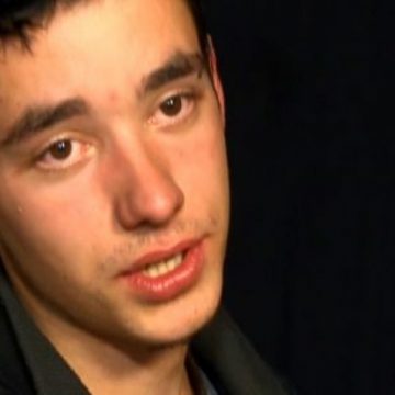 Adrian Ţuţu a câştigat finala "Românii au talent" Adrian Ţuţu a câştigat finala "Românii au talent"