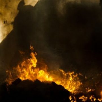 Incendiu la o afumătoare din municipiu