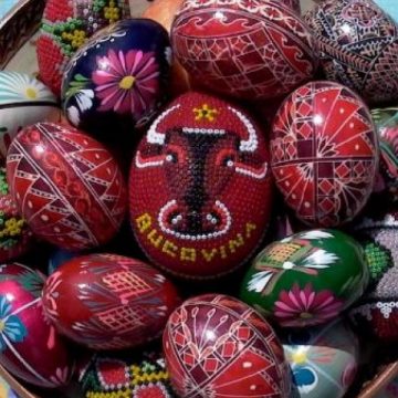 Taras Sevcenko organizează concursul  naţional „Obiceiuri şi tradiţii de Paşte la români şi  la minorităţile naţionale din România”.
