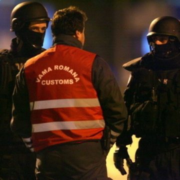 Unul dintre vameşii corupţi de la Moraviţa,  a fost găsit spânzurat