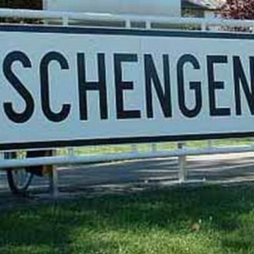 Comisie PE: România şi Bulgaria îndeplinesc condiţiile pentru aderarea la Schengen Comisie PE: România şi Bulgaria îndeplinesc condiţiile pentru aderarea la Schengen