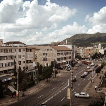 Un  angajat de la permise a fost implicat într-un accident rutier