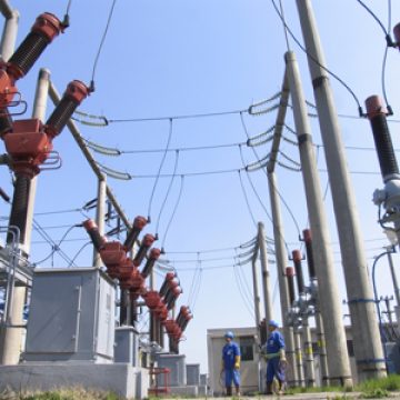 Pensionară păgubită de Electrica