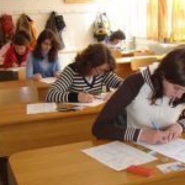 Au început înscrierile la Bac