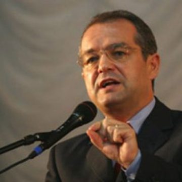 Emil Boc: Fără reorganizare administrativă, România pierde banii europeni din 2013