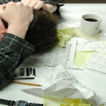 Guvernul va desfiinţa în vară 7.000 de posturi Guvernul va desfiinţa în vară 7.000 de posturi