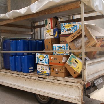 Aproape 2.000 litri de alcool au descoperit poliţiştii de frontieră din Carei în două maşini oprite la control Aproape 2.000 litri de alcool au descoperit poliţiştii de frontieră din Carei în două maşini oprite la control