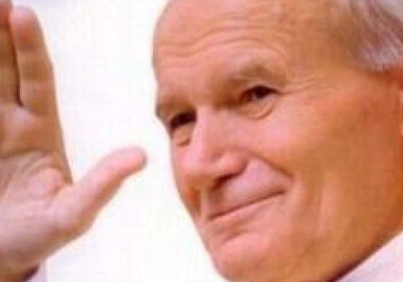 Sute de mii de persoane se adună în Piaţa San Pietro pentru beatificarea Papei Ioan Paul al II-lea Sute de mii de persoane se adună în Piaţa San Pietro pentru beatificarea Papei Ioan Paul al II-lea