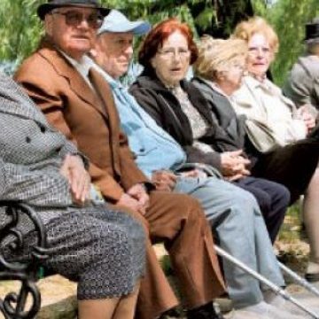 Pensionarii maramureşeni beneficiază de un numar de 348 de bilete de tratament in staţiunile din ţară.