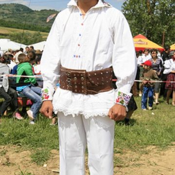 Primăria Cupşeni  organizează la sfârşitul săptămânii „ Sărbătoarea portului popular „ cea de- a şaptea ediţie