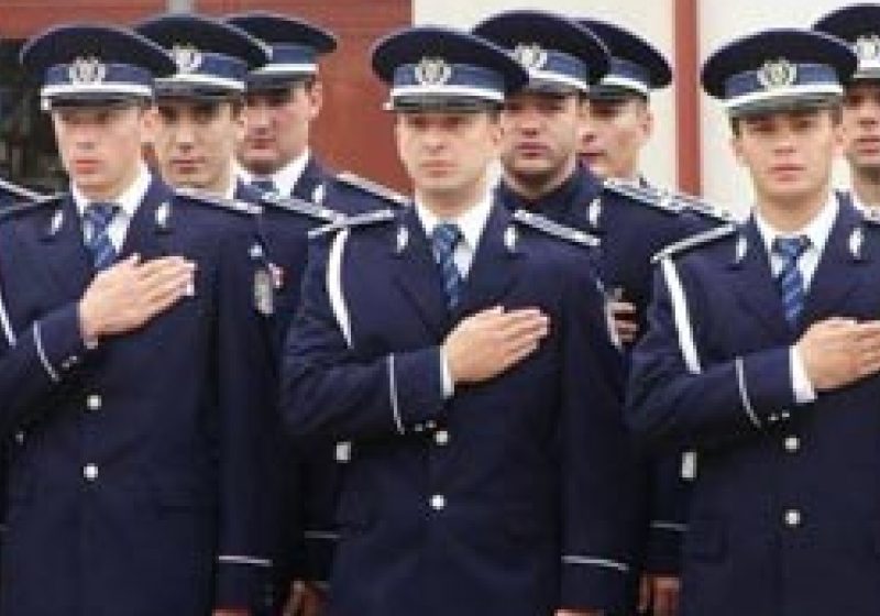 80 de maramureşeni s-au înscris la şcolile de poliţie într-o săptămană