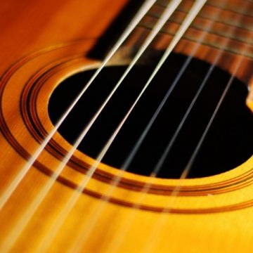Raluca Mihnea a câştigat concursul de interpretare instrumental Raluca Mihnea a câştigat concursul de interpretare instrumental