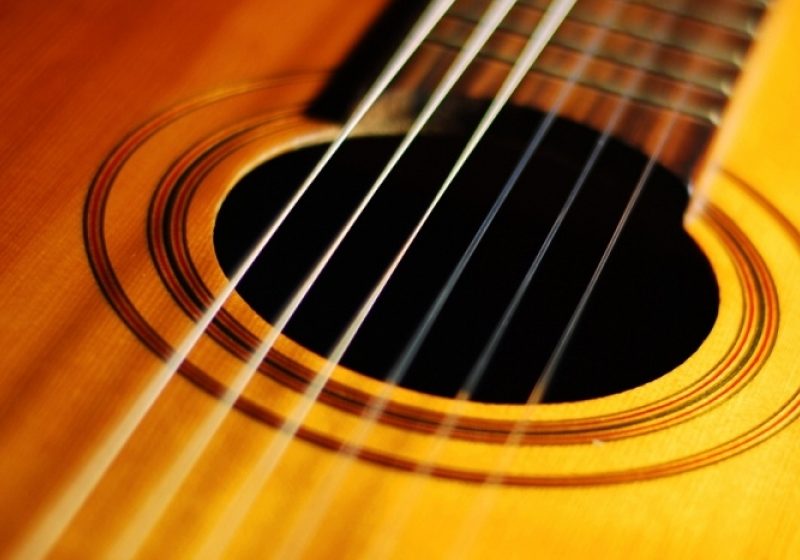 Raluca Mihnea a câştigat concursul de interpretare instrumental