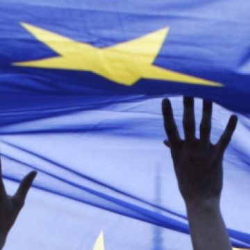Ceremonial Solemn de Ziua Independenţei, a Victoriei şi Ziua Europei la Sighetul Marmaţiei