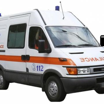 Un băimărean a ajuns la spital cu răni grave după ce a căzut de la etajul II al unui imobil aflat în construcţie