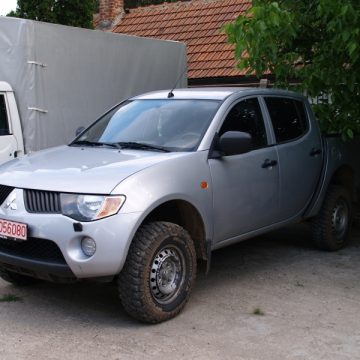 Un sătmărean a fost depistat în trafic cu o maşină furată din Ungaria Un sătmărean a fost depistat în trafic cu o maşină furată din Ungaria