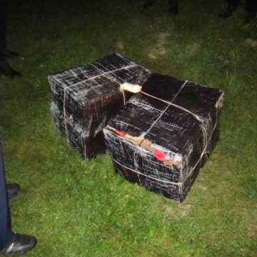 Activitate intensă la Poliţia de frontieră în weekend: ţigări de contrabandă de peste 100.000 lei capturate