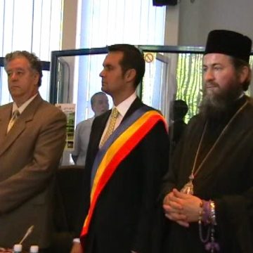 P.S. Iustin Sigheteanul si prof. dr. Teodor Ardelean, cetateni de onoare ai municipiului Baia Mare
