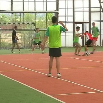 Elevii de la Colegiul National "Vasile Lucaciu" – campionii competitiei sportive organizata de Clubul Elevilor Liberali Baia Mare