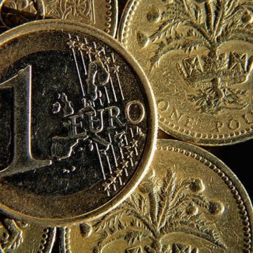 Criza din Grecia va avea consecinţe semnificative în România şi Bulgaria