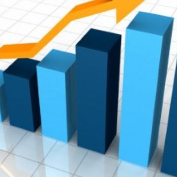 Băncile inventează noi comisioane. Câţi bani fac din taxele pe care ni le aplică