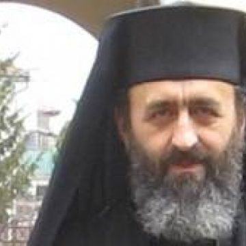ÎPS Irineu Pop, întronizat arhiepiscop ortodox de Alba Iulia, în prezenţa a peste 3.000 de credincioşi