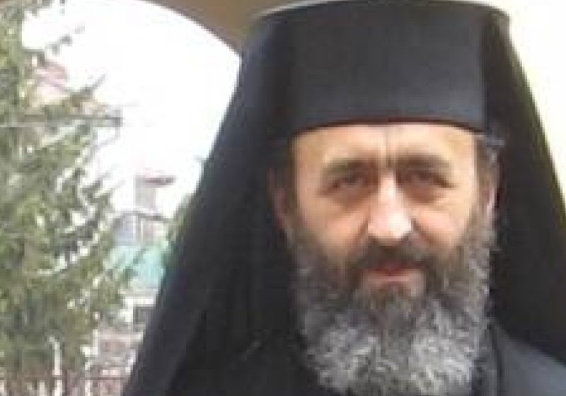 ÎPS Irineu Pop, întronizat arhiepiscop ortodox de Alba Iulia, în prezenţa a peste 3.000 de credincioşi