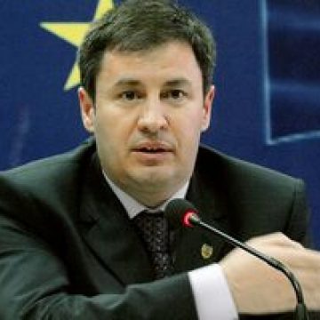 MAI a luat în calcul comasarea inspectoratelor de poliţie în această vară MAI a luat în calcul comasarea inspectoratelor de poliţie în această vară