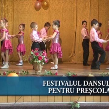 Peste 15 unităţi şcolare din judeţ au participat azi la cea de-a VIII- editie a "Festivalului de Dans  pentru Prescolari" în Sala Festivă a Casei de Cultură din Sighetul Marmaţiei