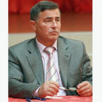 Primarul Anton Ardelean a solicitat 50.000 euro pentru construcţia de locuinţe sociale cetăţenilor din blocul prăbuşit la Nistru Primarul Anton Ardelean a solicitat 50.000 euro pentru construcţia de locuinţe sociale cetăţenilor din blocul prăbuşit la Nistru