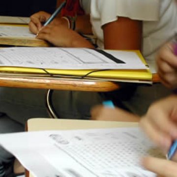 Sighetu Marmaţiei: Elevii celor doua minorităţi, ucraineană şi maghiară au susţinut astăzi proba scrisă la Limba şi Literatura Maternă Sighetu Marmaţiei: Elevii celor doua minorităţi, ucraineană şi maghiară au susţinut astăzi proba scrisă la Limba şi Literatura Maternă