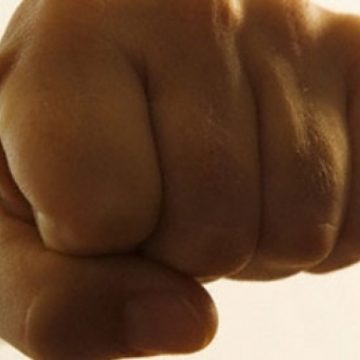 Baia Mare: director din Primaria Baia Mare, bruscat de un barbat de etnie roma