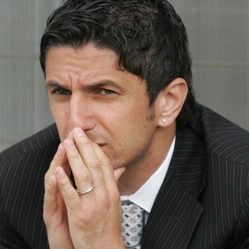 Răzvan Lucescu a demisionat din funcţia de selecţioner al echipei naţionale