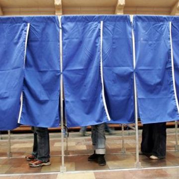 Maramures: Vezi care sunt posibilele nominalizari pe care USL le poate arunca in cursa pentru functia de deputat Maramures: Vezi care sunt posibilele nominalizari pe care USL le poate arunca in cursa pentru functia de deputat