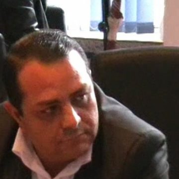 Baia Mare: Problema comunitatilor de romi, dezbatuta de autoritatile locale