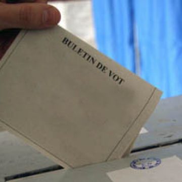 Baia Mare: Buletinele maramuresenilor care vor vota in data de 21 august vor fi scanate Baia Mare: Buletinele maramuresenilor care vor vota in data de 21 august vor fi scanate