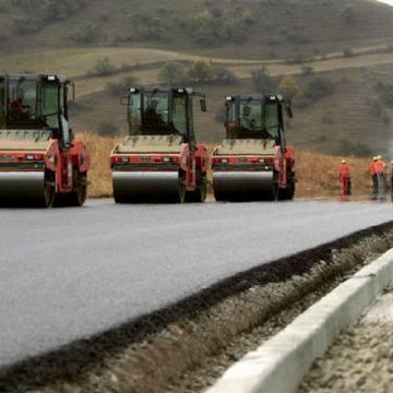 Constructorii fac din nou angajări în industrie. Sunt disponibile mii de locuri de muncă Constructorii fac din nou angajări în industrie. Sunt disponibile mii de locuri de muncă