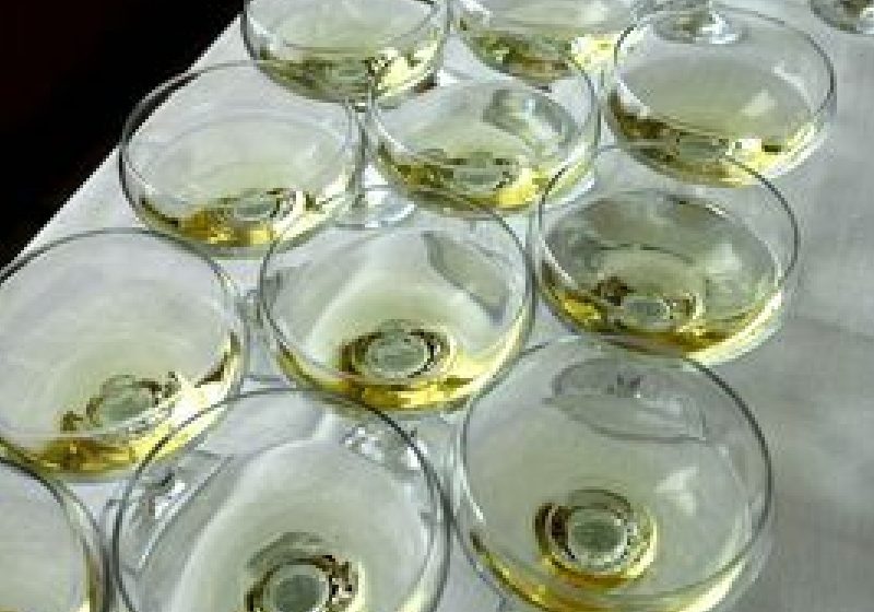 Creierul fetelor, mai puternic afectat de consumul excesiv de alcool decât cel al băieţilor /studiu/ Creierul fetelor, mai puternic afectat de consumul excesiv de alcool decât cel al băieţilor /studiu/