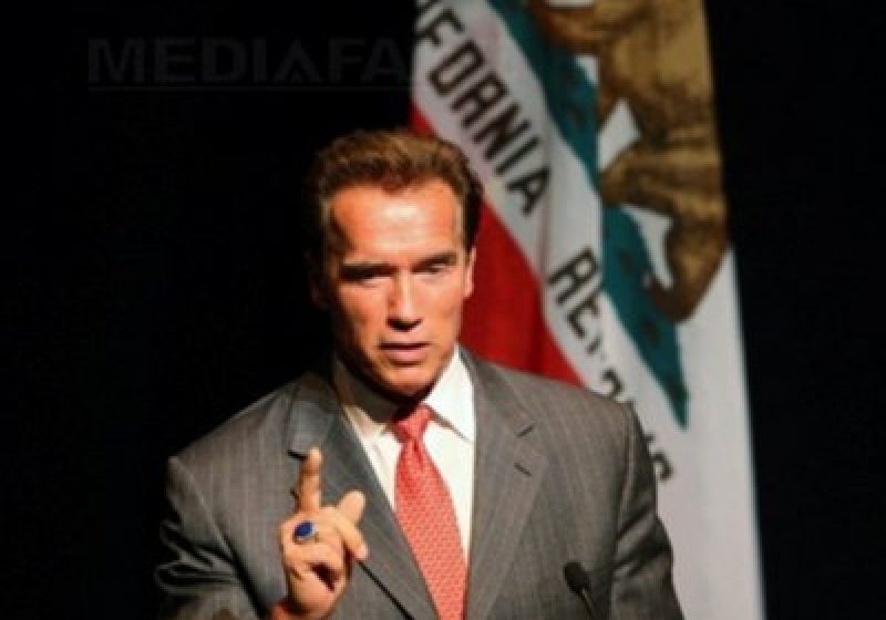 Fiul lui Arnold Schwarzenegger, internat, după ce a suferit un accident