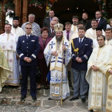 Sighetu Marmaţiei:Astăzi, poliţiştii de frontieră maramureşeni au îmbracat haine de sărbătoare şi au trăit un moment special