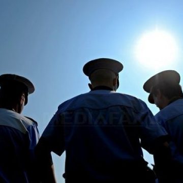 Numărul poliţiştilor inculpaţi pentru corupţie s-a triplat în primul semestru 2011 faţă de 2010