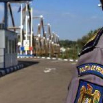 O tânără de 17 ani din Sighetu Marmaţiei a încercat să iasă ilegal din România pentru a ajunge în Austria unde spera să-și găsească un loc de muncă.