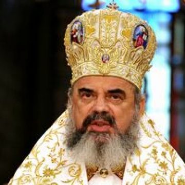 Patriarhul Bisericii Ortodoxe Române aniversează împlinirea vârstei de 60 de ani Patriarhul Bisericii Ortodoxe Române aniversează împlinirea vârstei de 60 de ani
