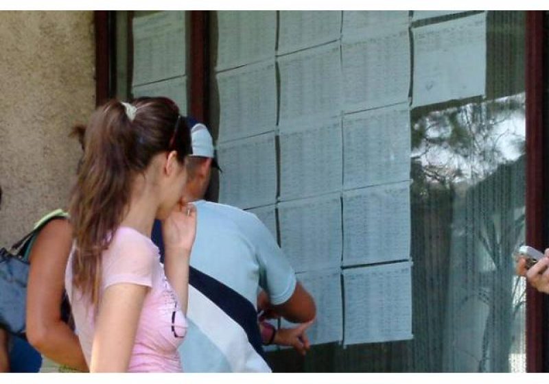 Promovabilitate de aproximativ 50% la bacalaureat, potrivit unei centralizări parţiale