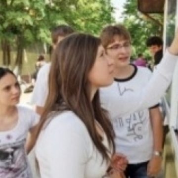 REPARTIZARE LICEE 2011: S-a afişat repartizarea elevilor. Vezi în ce liceu ai intrat REPARTIZARE LICEE 2011: S-a afişat repartizarea elevilor. Vezi în ce liceu ai intrat