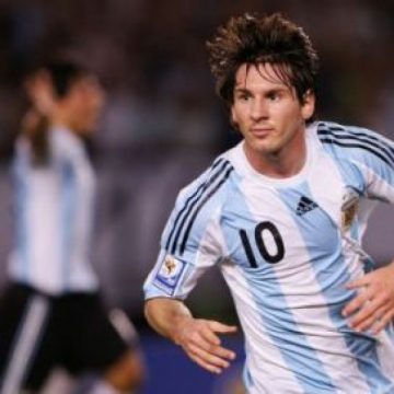 Sandu: I-am trimis o scrisoare preşedintelui Federaţiei de Fotbal din Argentina. Cu cine ar putea juca România pe National Arena Sandu: I-am trimis o scrisoare preşedintelui Federaţiei de Fotbal din Argentina. Cu cine ar putea juca România pe National Arena