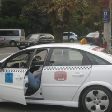 Baia Mare: Consilierii baimareni au aprobat 560 de autorizatii taxi