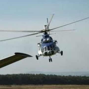 Trei piloţi români participă, în Italia, la un curs de pregătire a personalului aeronautic pentru supravieţuirea pe mare